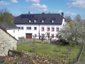 Гостиница Weingut Gästehaus Rummel  Шлайх